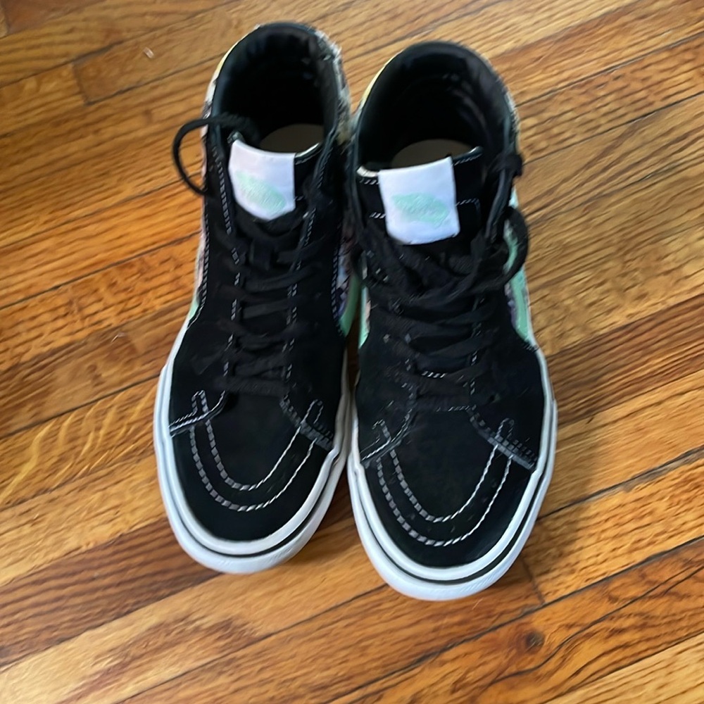 Vans Skate SK8-Hi Shoes (Shroom Doom) Black, Green Ash perfect for back to schoo